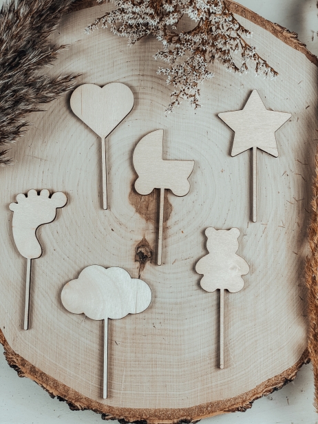 Drewniane Pikery baby shower