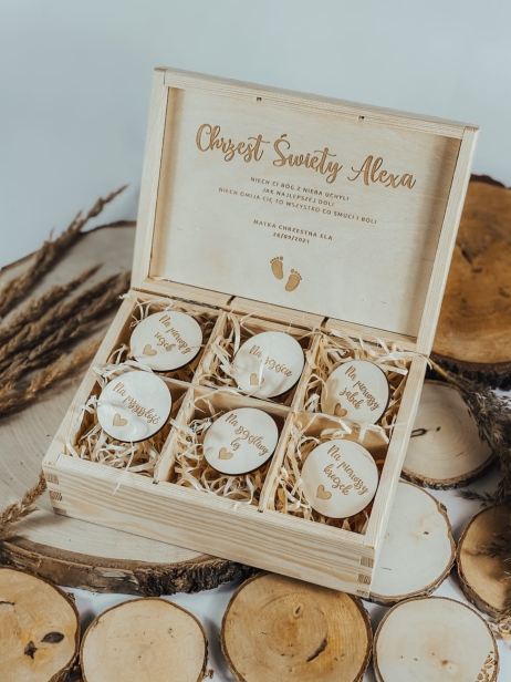 Drewniane Pudełko na Chrzest Święty