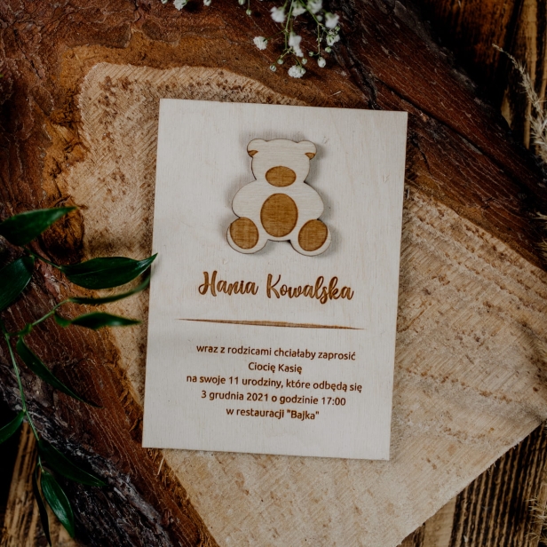 Drewniane zaproszenie na Urodziny