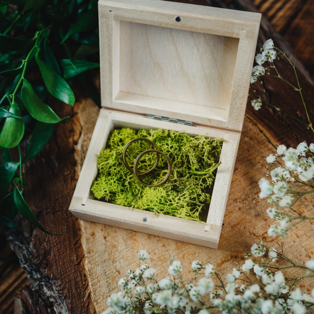 Drewniane pudełeczko na obrączki pudełko sosna