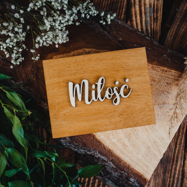 Drewniana szkatułka na obrączki kolor dąb