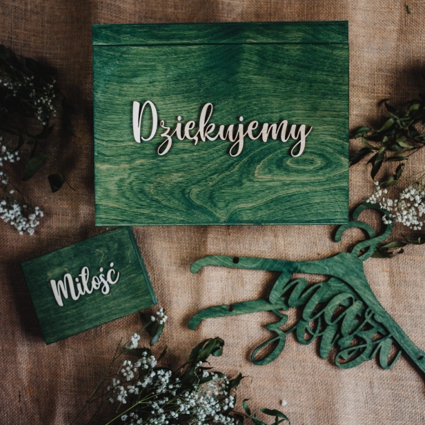 Drewniany zestaw ślubny na wesele pudełko na koperty pudełko na  obrączki wieszaki księga gości rustykalnaa