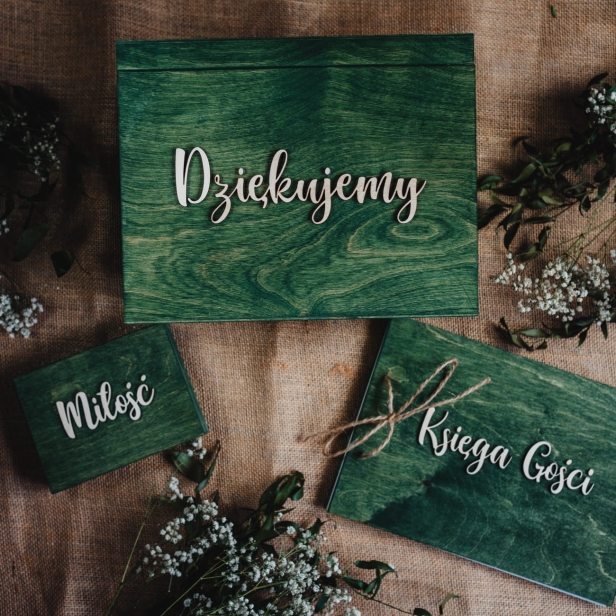 Drewniany zestaw ślubny na wesele pudełko na koperty pudełko na  obrączki wieszaki księga gości rustykalnaa